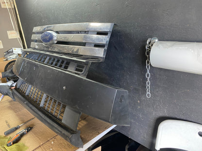 2009 2010 2011 Ford Flex Front Upper Chrome Grille Grill  Oem r2302 DG1