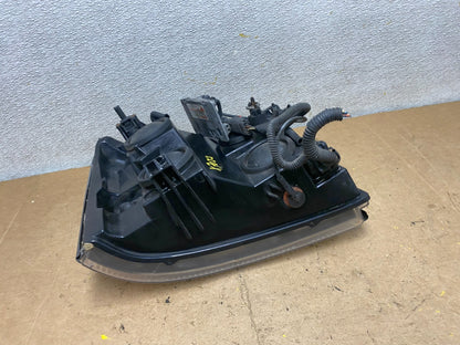 2002 to 2006 Cadillac Escalade Left Driver Lh Xenon HID Headlight Oem X7033 DW8