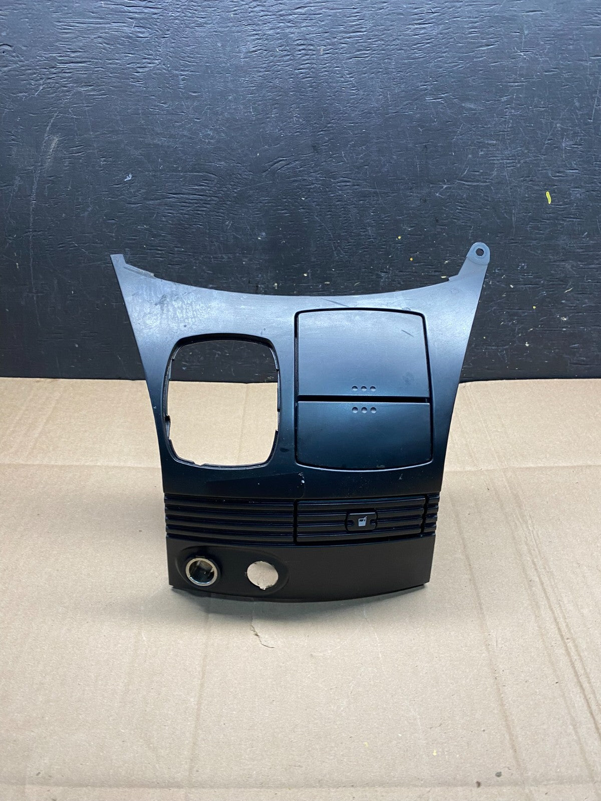 2004 - 2010 Toyota Sienna Center Console Dash Cupholder Bezel Trim AC9222 DG0