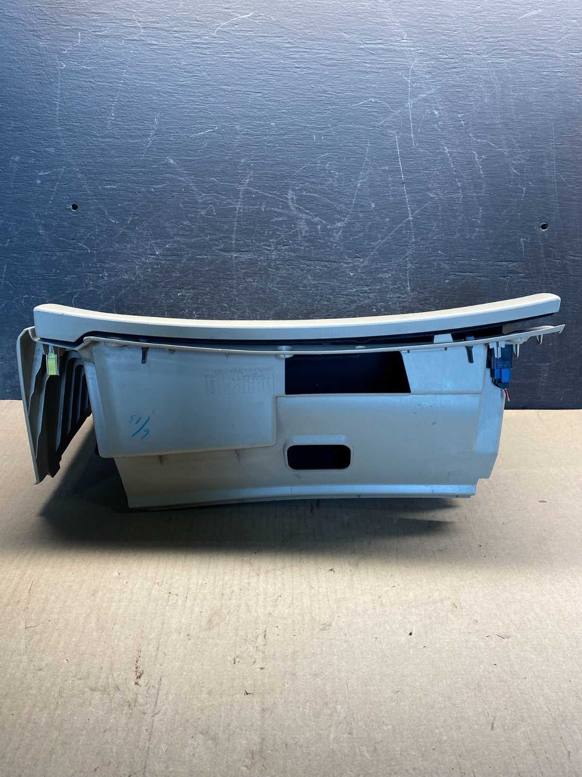 2002 to 2003 Lexus ES300 Passenger Side Glove Box ag9672 DG3