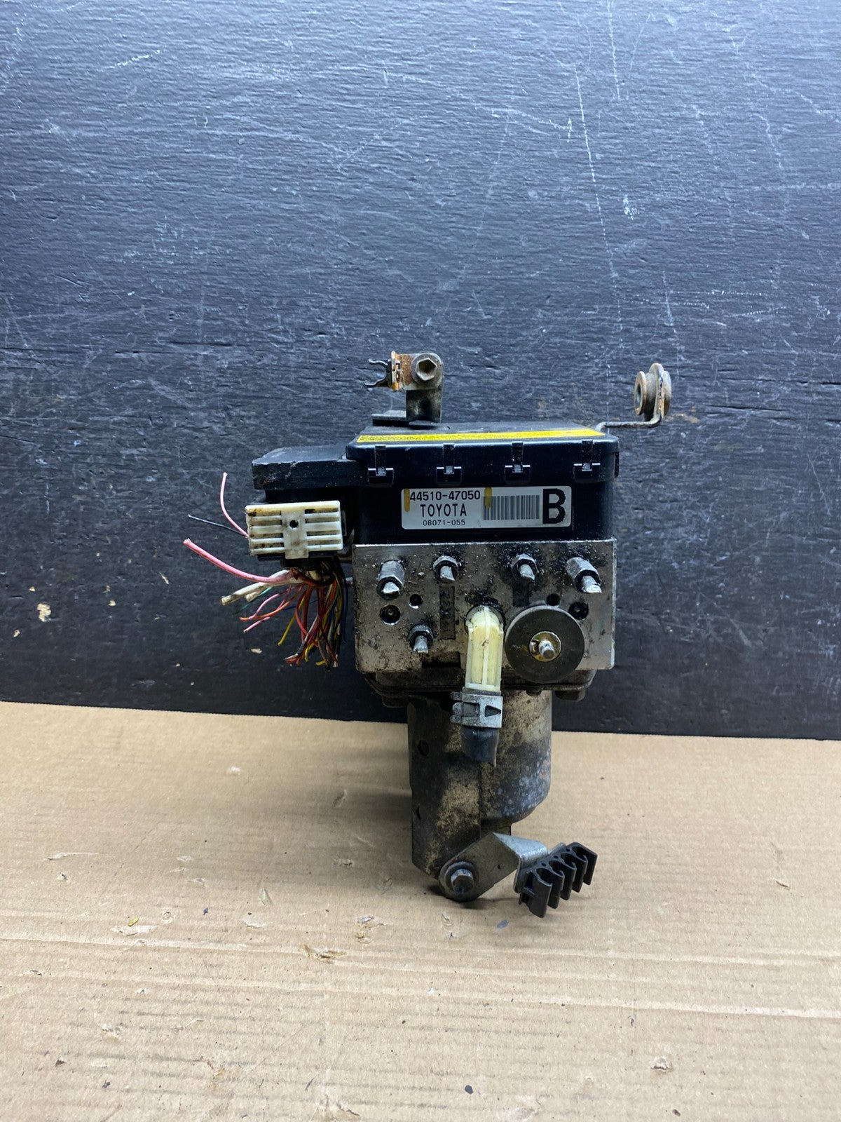 2004 - 2009 Toyota Prius ABS Brake Pump Anti Lock Module AI7474 DG1