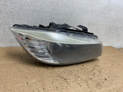 2009-2011 BMW 3 Series 328i 4/D Sedan Headlight Halogen Right Passenger Z1194 DG2