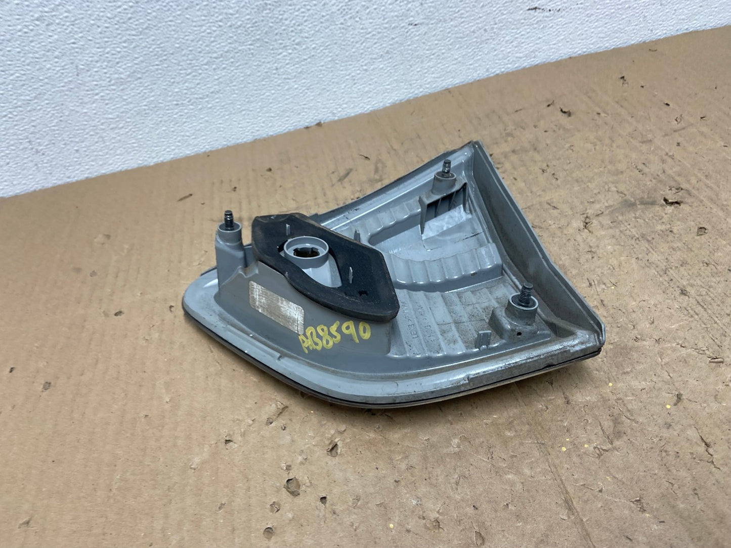2013 to 2016 Nissan Pathfinder Left Driver Inner Tail light Oem AB8590 LK5