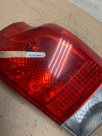 2005 to 2007 Volvo Xc70 V70 Right RH Side Tail Light Oem AA0969 DW3