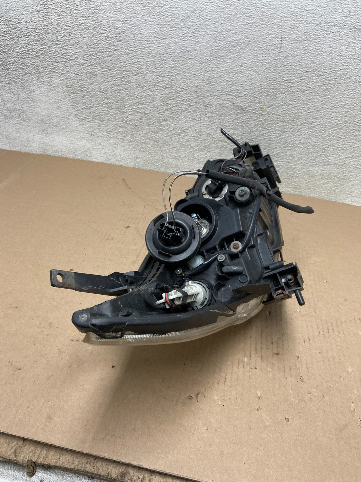 2008 2009 2010 Mazda 5 Left Driver LH Side Headlight Halogen AB5931 DW8