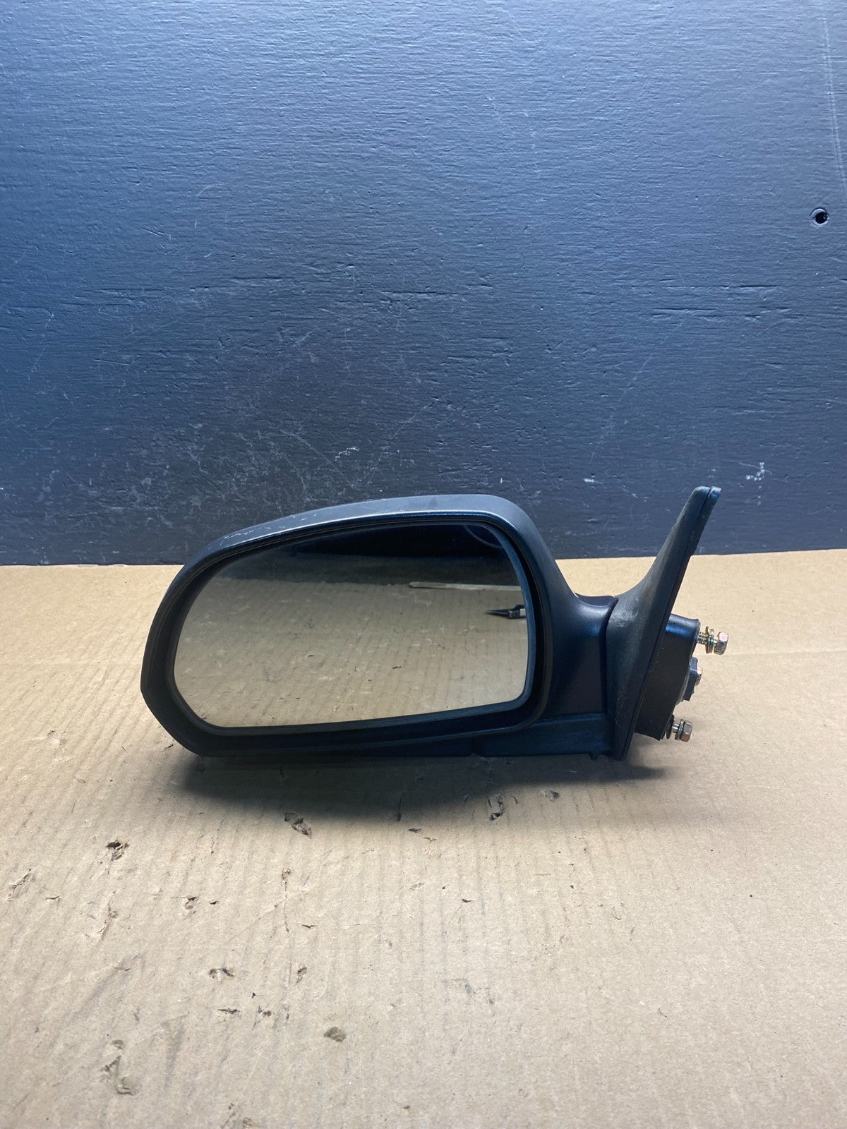 2001-2006 Hyundai Elantra Left Driver View Door Mirror AC2573 DG7