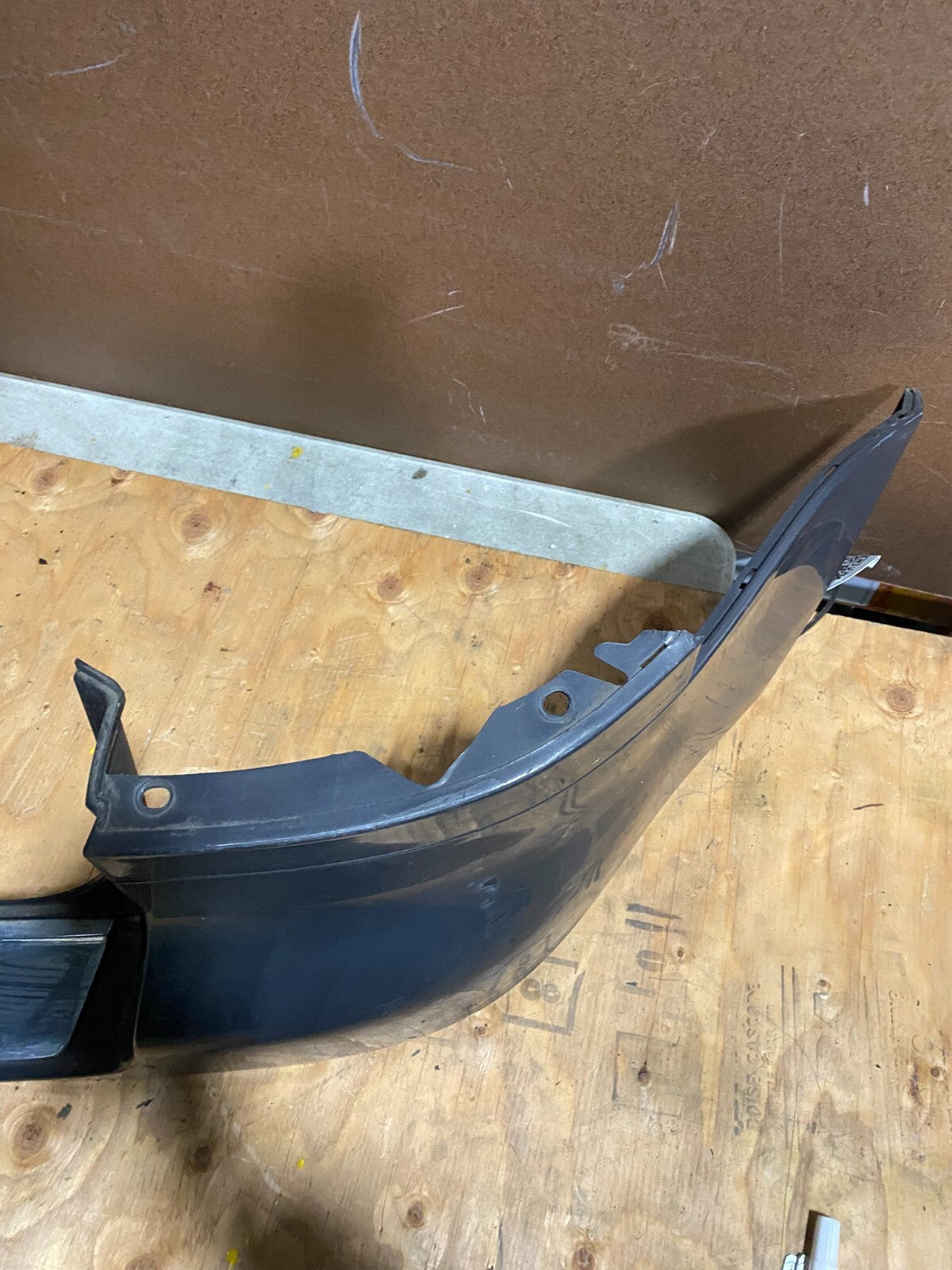 2004 to 2010 Volkswagen Touareg 3.2L Rear Bumper Cover G60123