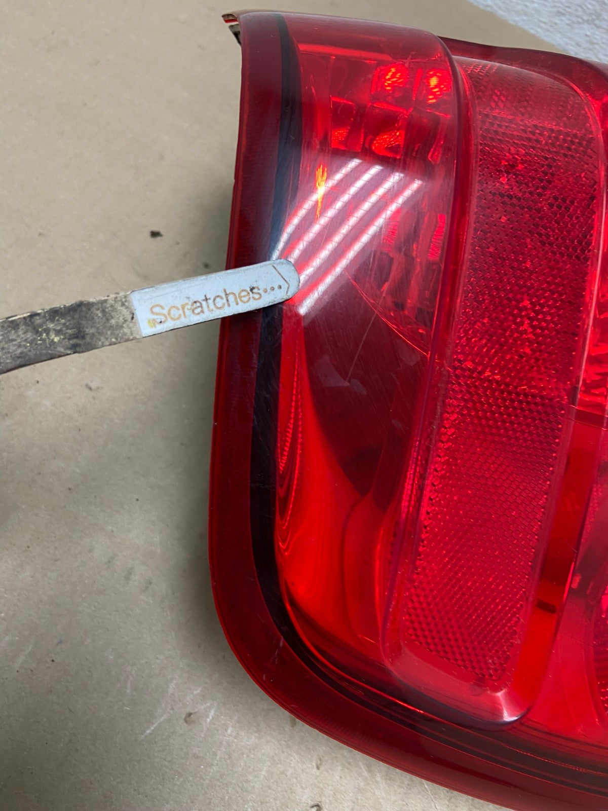 2003 2004 2005 2006 Ford Expedition Left Driver Lh Tail light AI1425 LK3