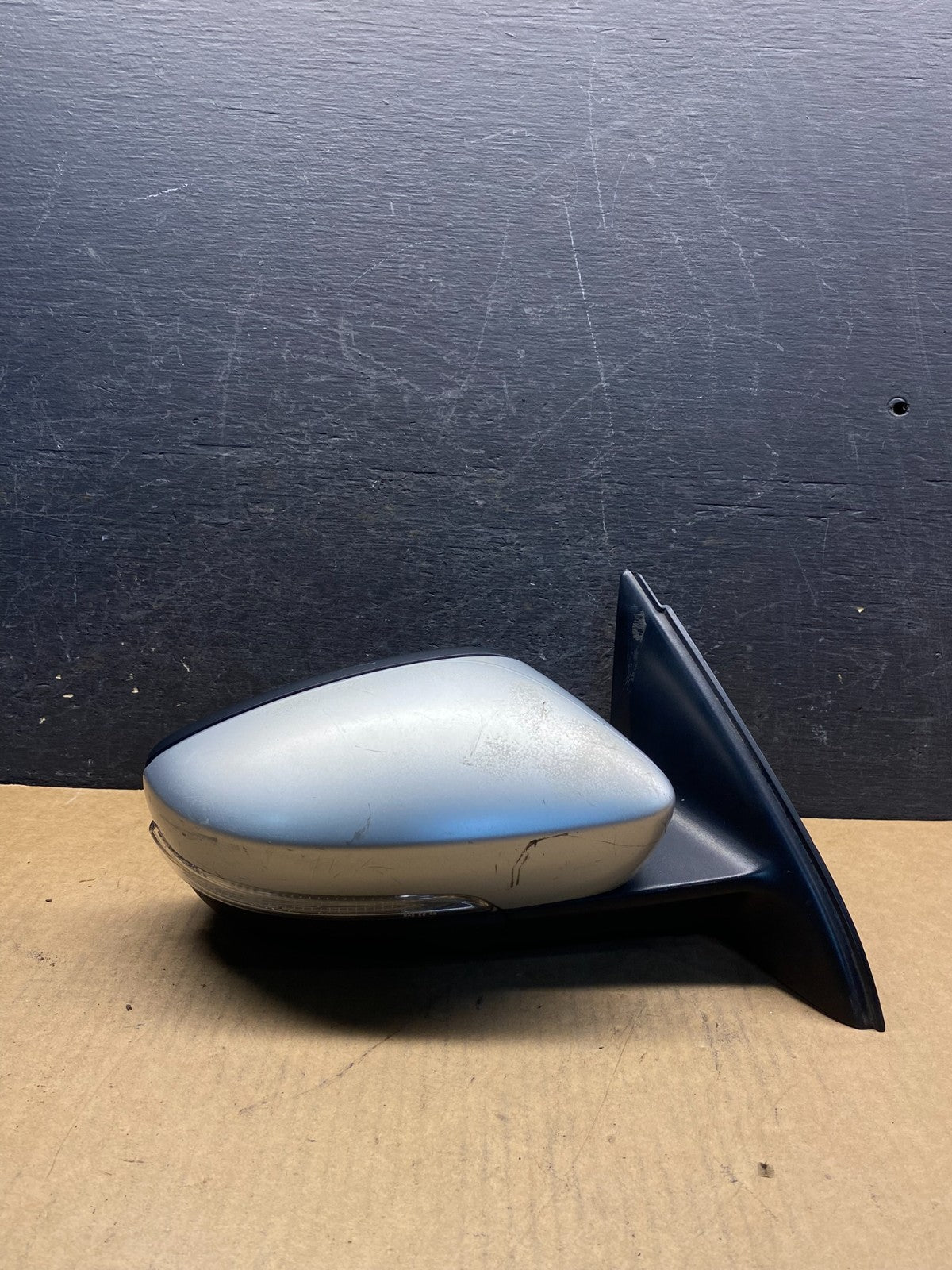2011-2016 Volkswagen Jetta Sedan Right Passenger Side View Door Mirror AH7055 DW0