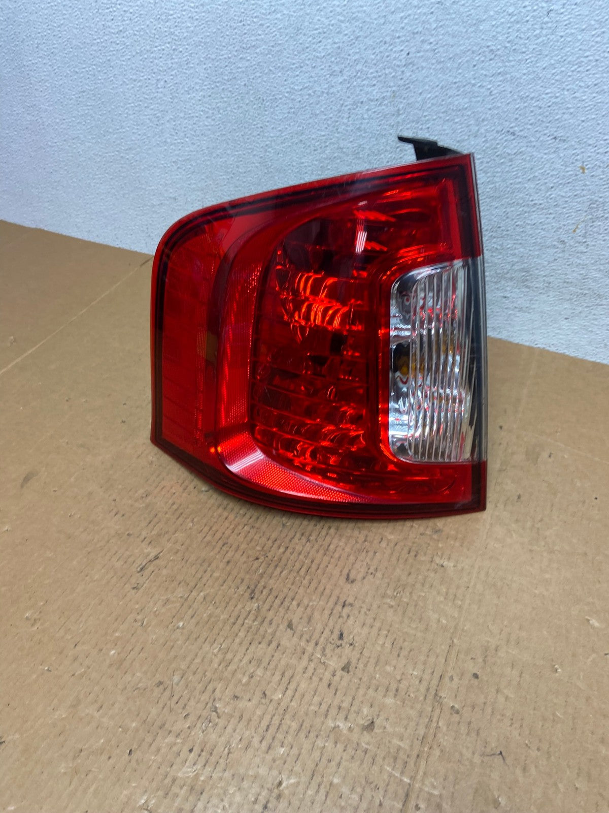 2011 2012 2013 2014 Ford Edge Tail Light Left Driver Lh Side AE0521 LK0