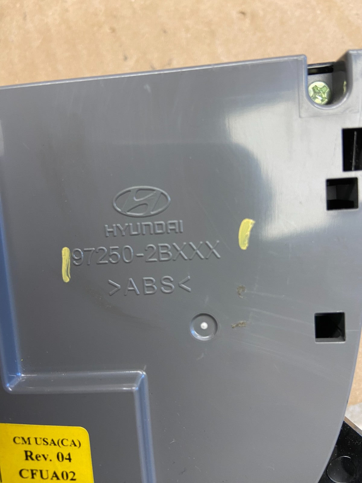 2010 2011 2012 Hyundai Santa Fe Automatic Climate AC Heater Control OE AD2074 DG4