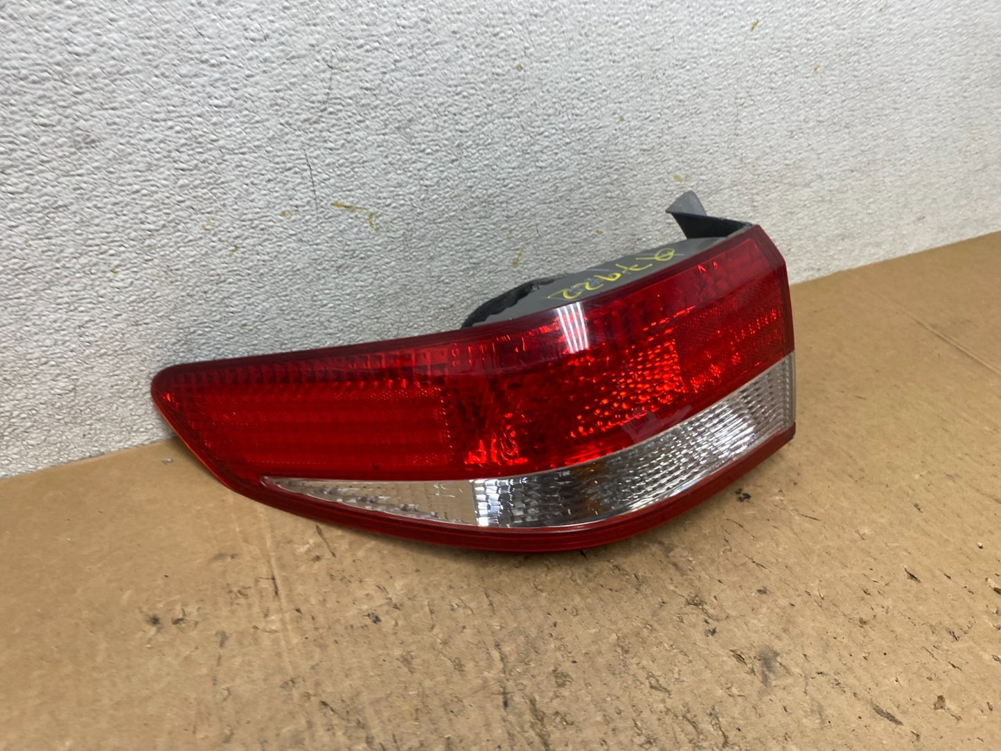 2003 to 2004 Honda Accord Sedan Left Driver Lh Side Tail light Q7922 DW2