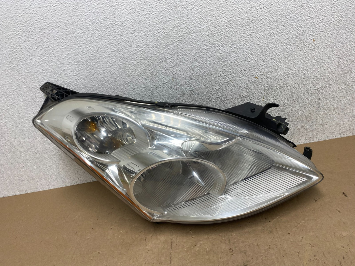 Sedan 2010 2011 2012 Nissan Altima Headlight Right Passenger Rh AE6898 DW0