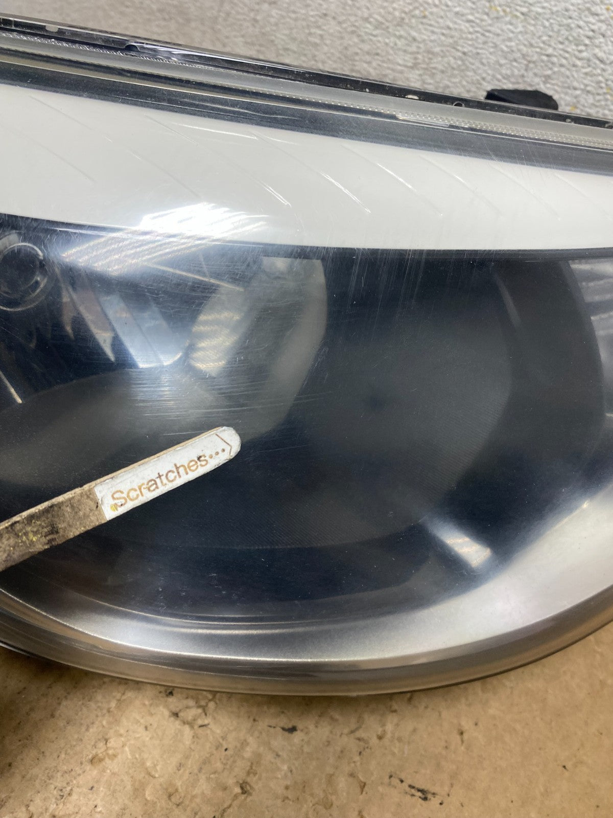 2014 - 2018 Kia Soul Right Passenger RH Halogen Headlight AI3490 DW3