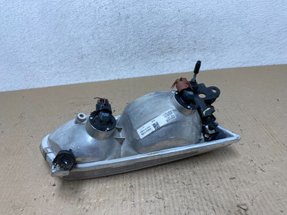 2000 to 2001 Toyota Camry Front Left Driver Side Headlight AF2875 DW5