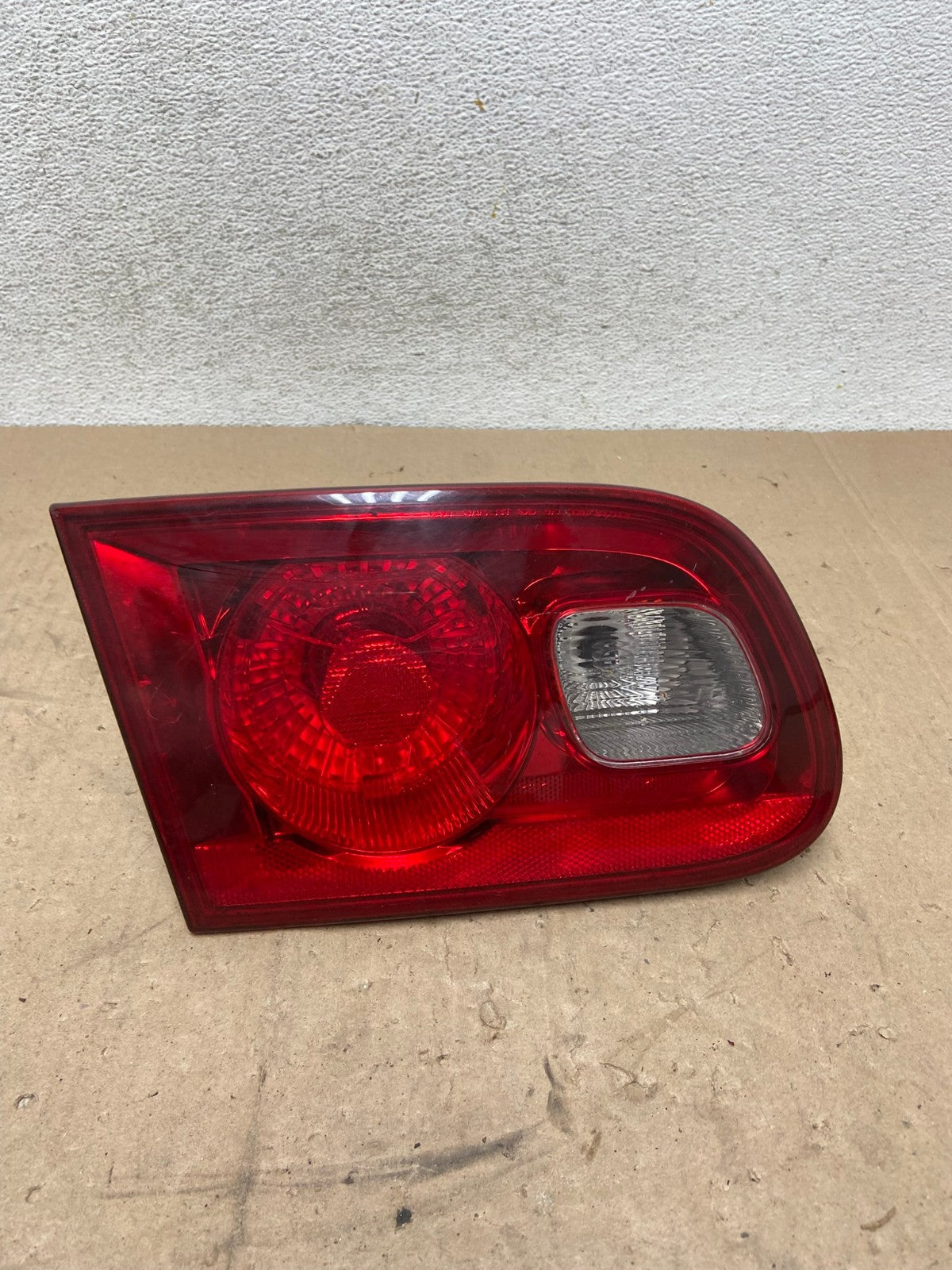2006 to 2011 Buick Lucerne Left Driver LH Side Inner Tail Light AG4909 LK0