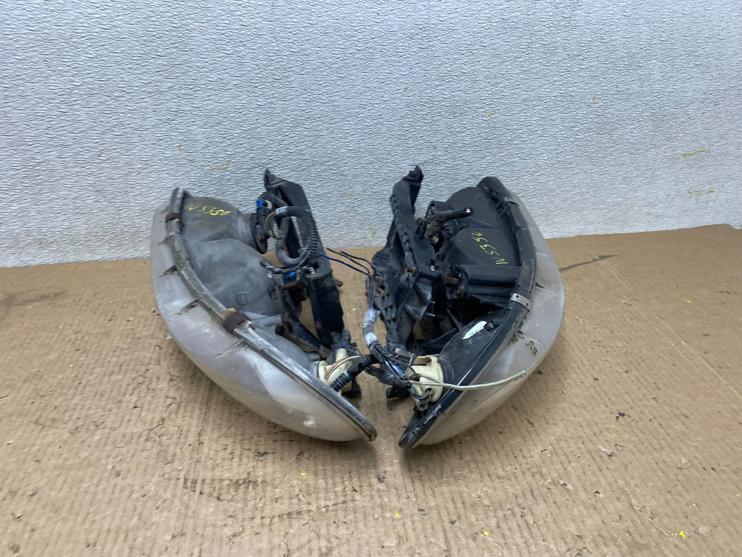 1996 to 1998 Pontiac Grand Am Left+Driver LH Side  Headlights W5350 DG10