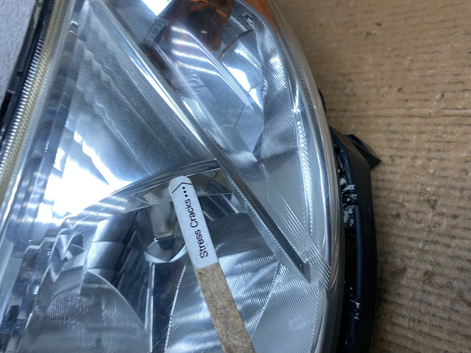 2009-2013 Subaru Forester Left Driver LH Halogen Headlight AE1621 DW4