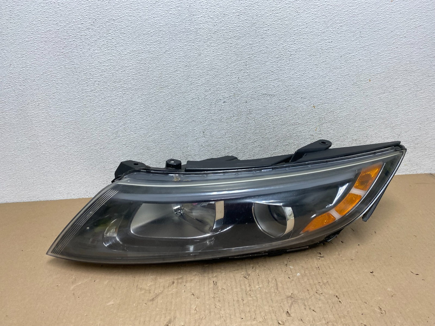 2014 2015 Kia Optima Left Driver LH Side Headlight Halogen AE8790 DW0