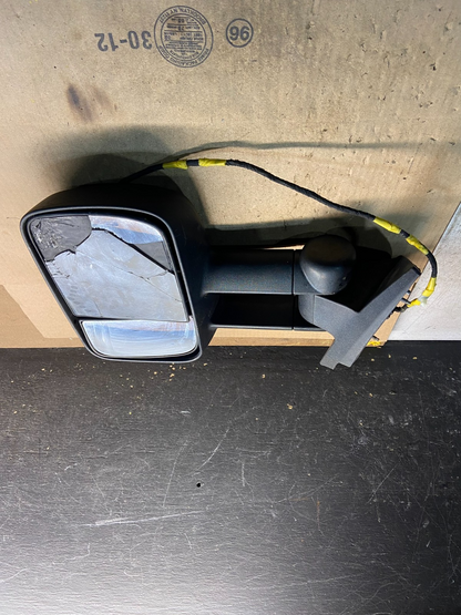 2007 - 2013 Chevrolet Silverado Sierra Left Driver Mirror OEM Z5512 MS5