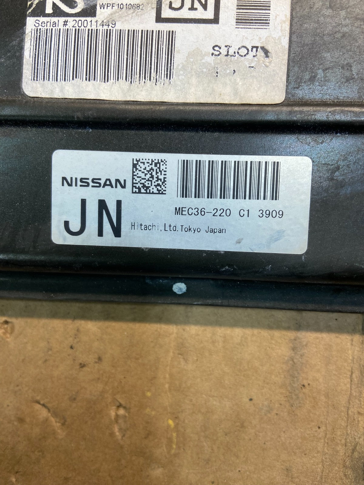 2004 Nissan Armada 5.6L Engine Control Unit ECU ECM Module Y3887 DG4