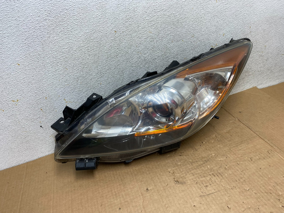 2010 - 2013 Mazda 3 Left Driver LH Halogen Headlight AI4592 DW2