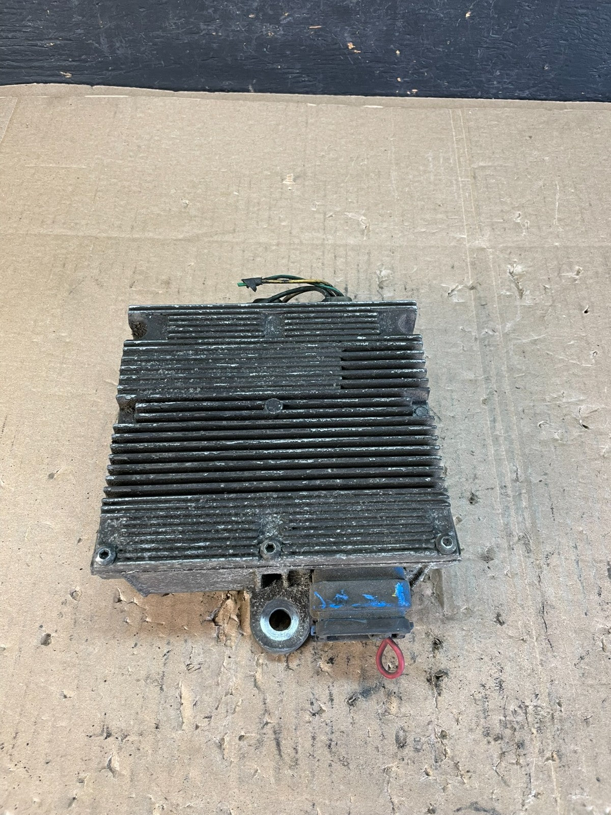 International Chassis Control Module 3559721C94 Pollak P/N 32231-301 AC4945 DG7