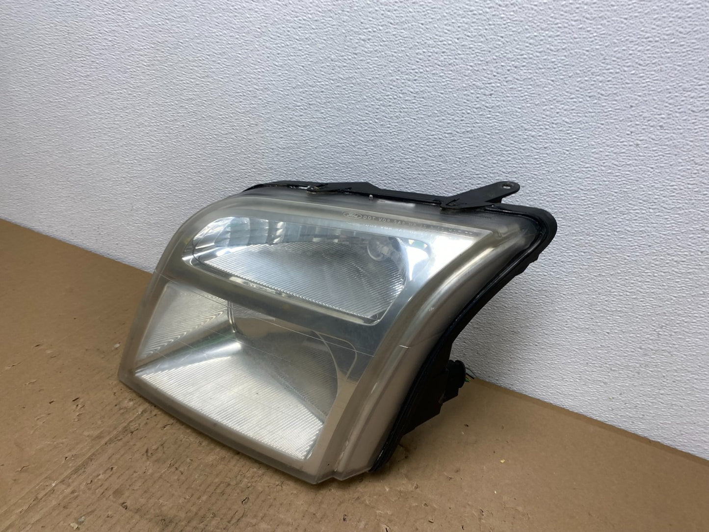 2010 to 2013 Ford Transit Connect Left Driver Side Headlight AB6983 DW1