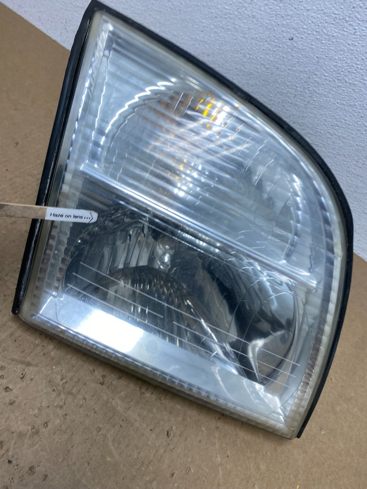 2002-2005 Mercury Mountaineer Right Passenger Halogen Headlight OEM AC1294 DW4