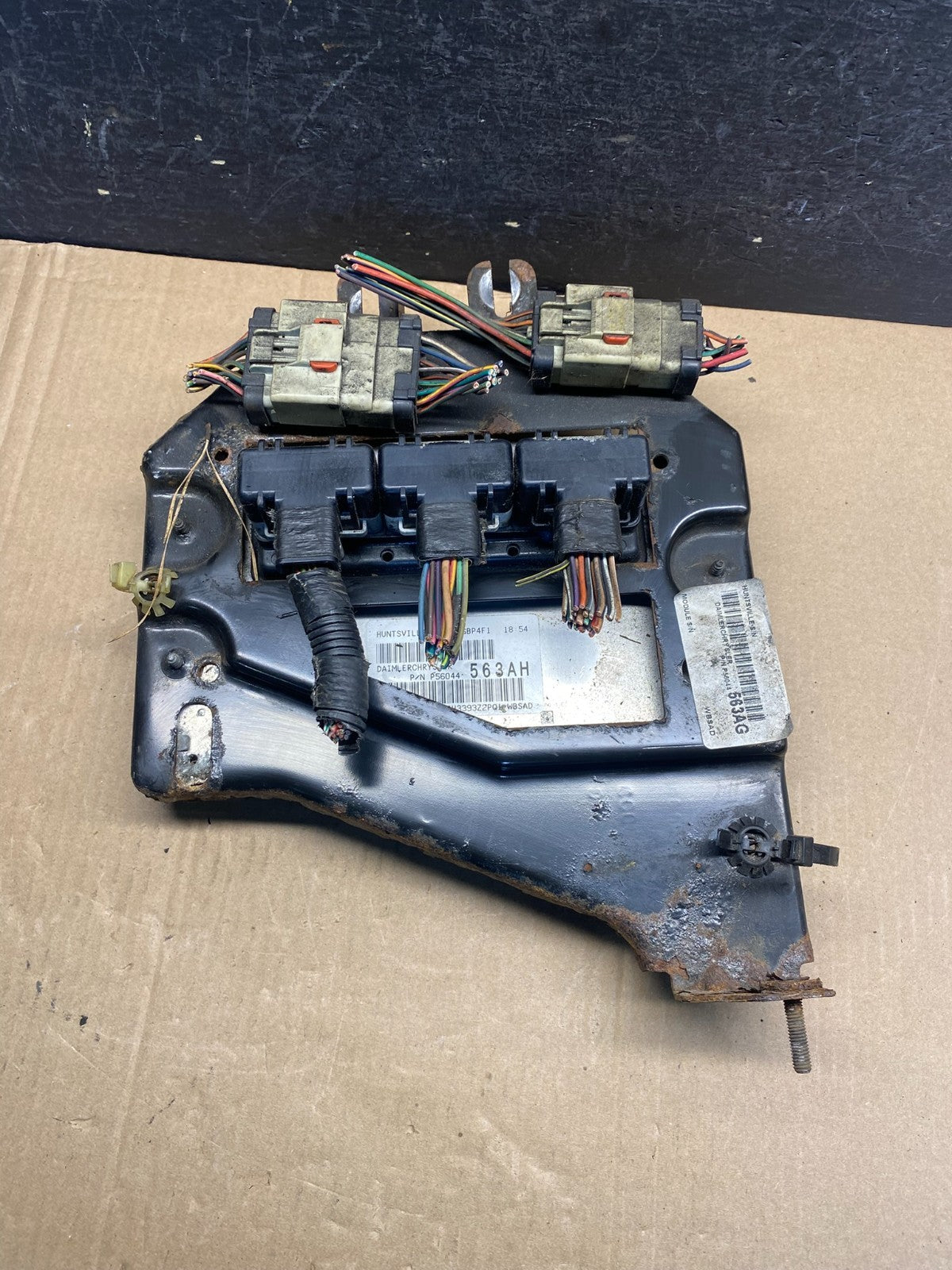 2004 Jeep Grand Cherokee 4.0L ECM ECU Engine Control Computer Module AE7527 DW0