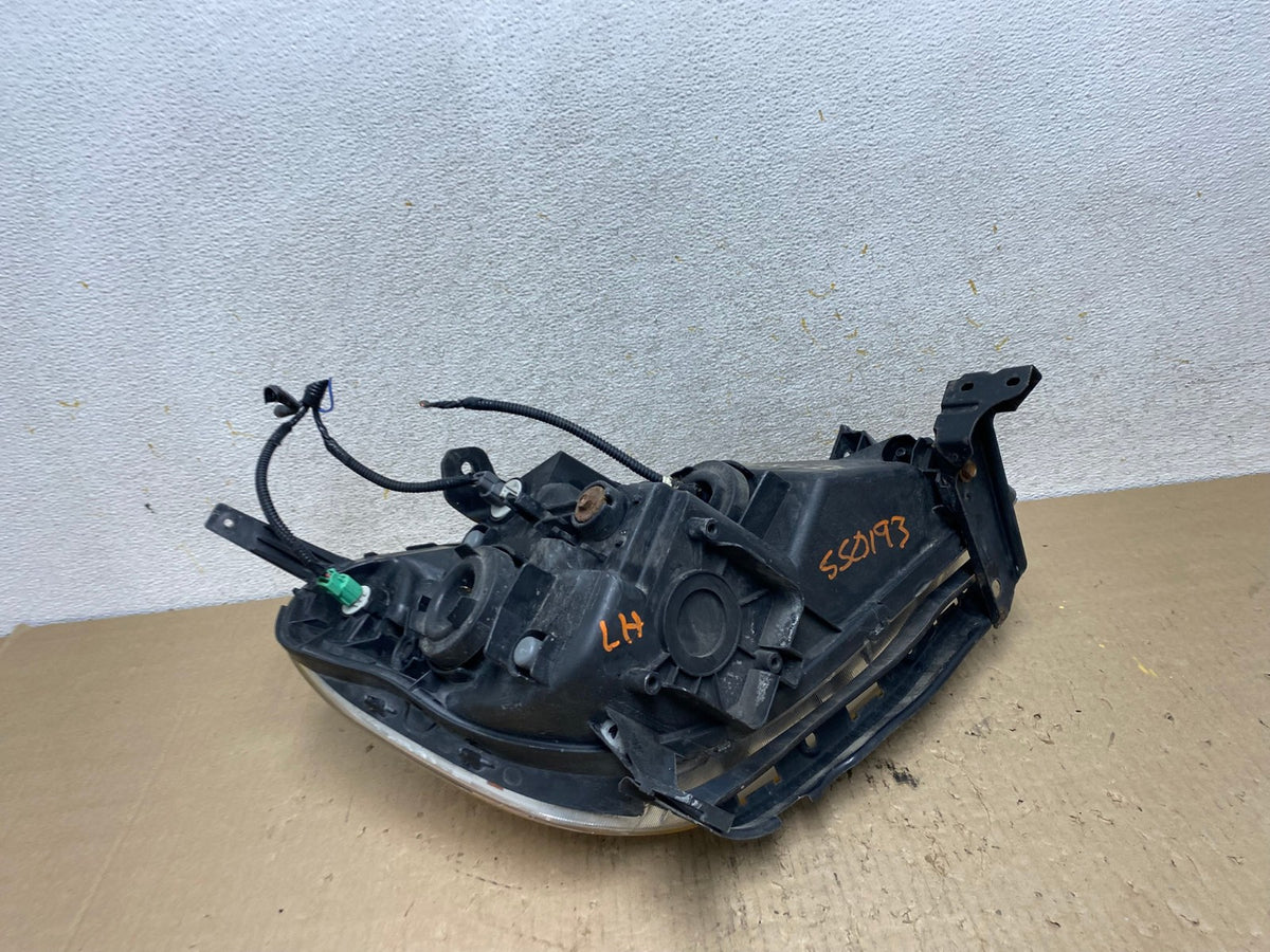 2005 -2006 Honda Crv Cr-v Left Driver LH Halogen Headlight AI2515 LK7