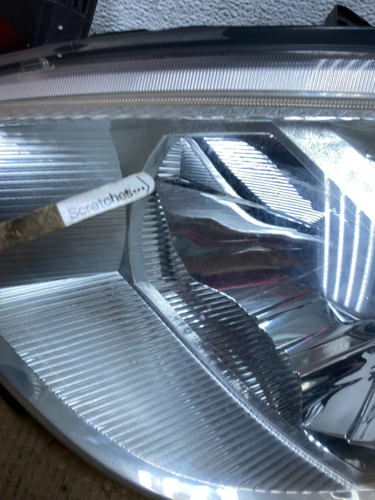 2008 to 2012 Nissan Versa Headlight Halogen Left Driver Lh Side AE0593 DW3