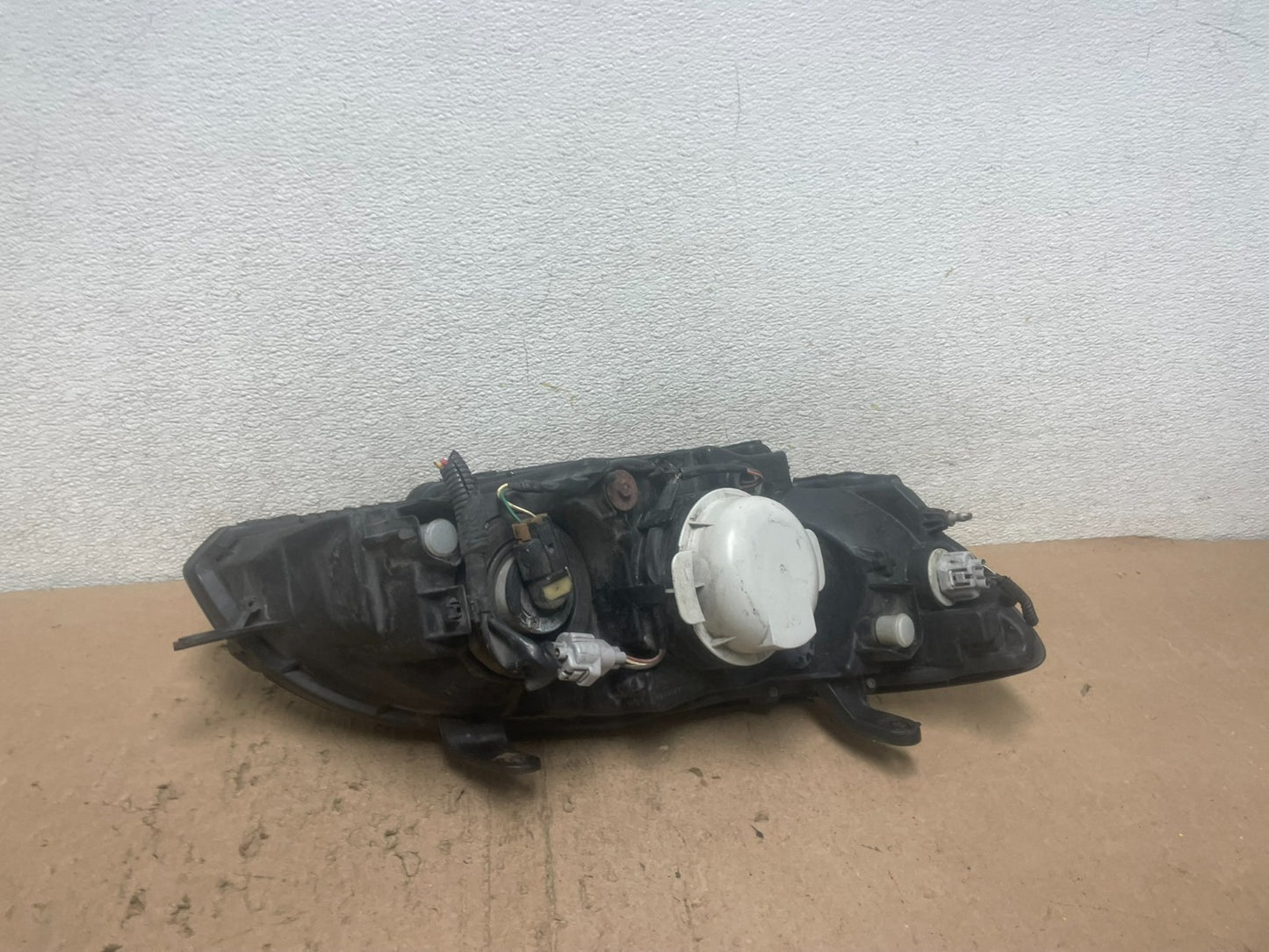 2006 to 2007 Subaru Legacy Left Driver LH Side Black Headlight Oem Q5265 DW8
