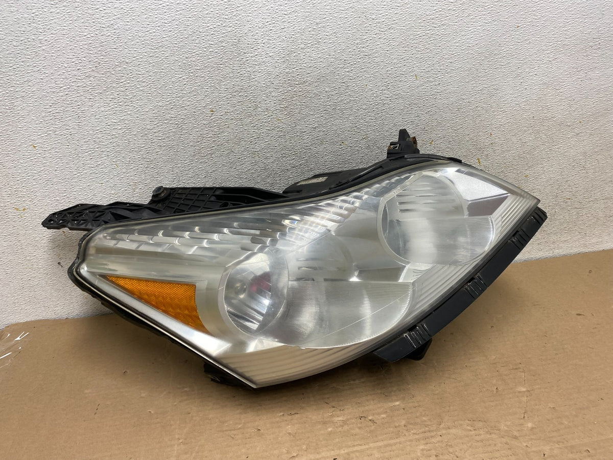 2009 to 2012 Chevrolet Traverse Right Passenger Halogen Headlight AH9437 DW0