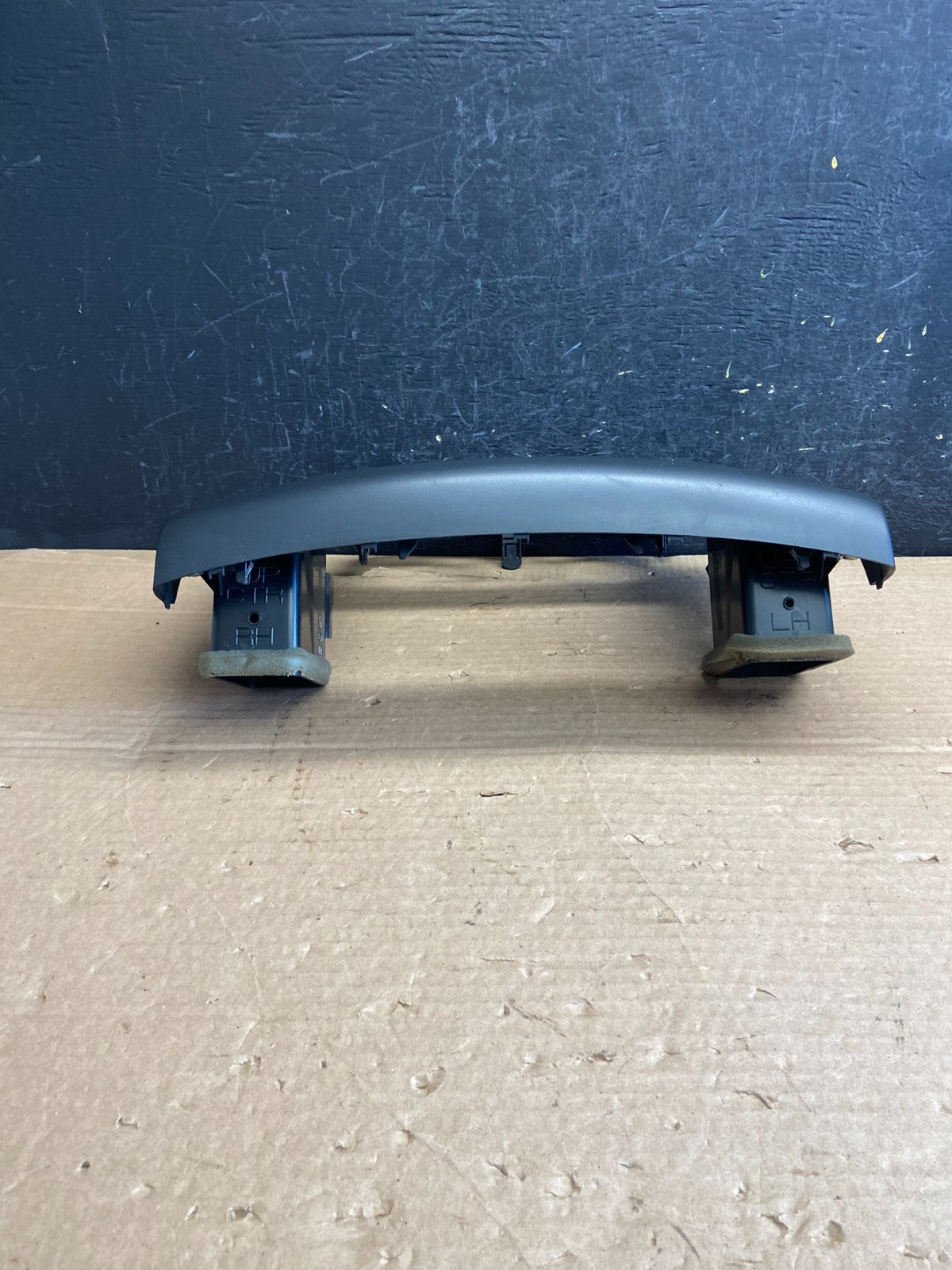 2013-2021 Nissan NV200 Center Console Radio Climate Control Air Vent af2568 DG3