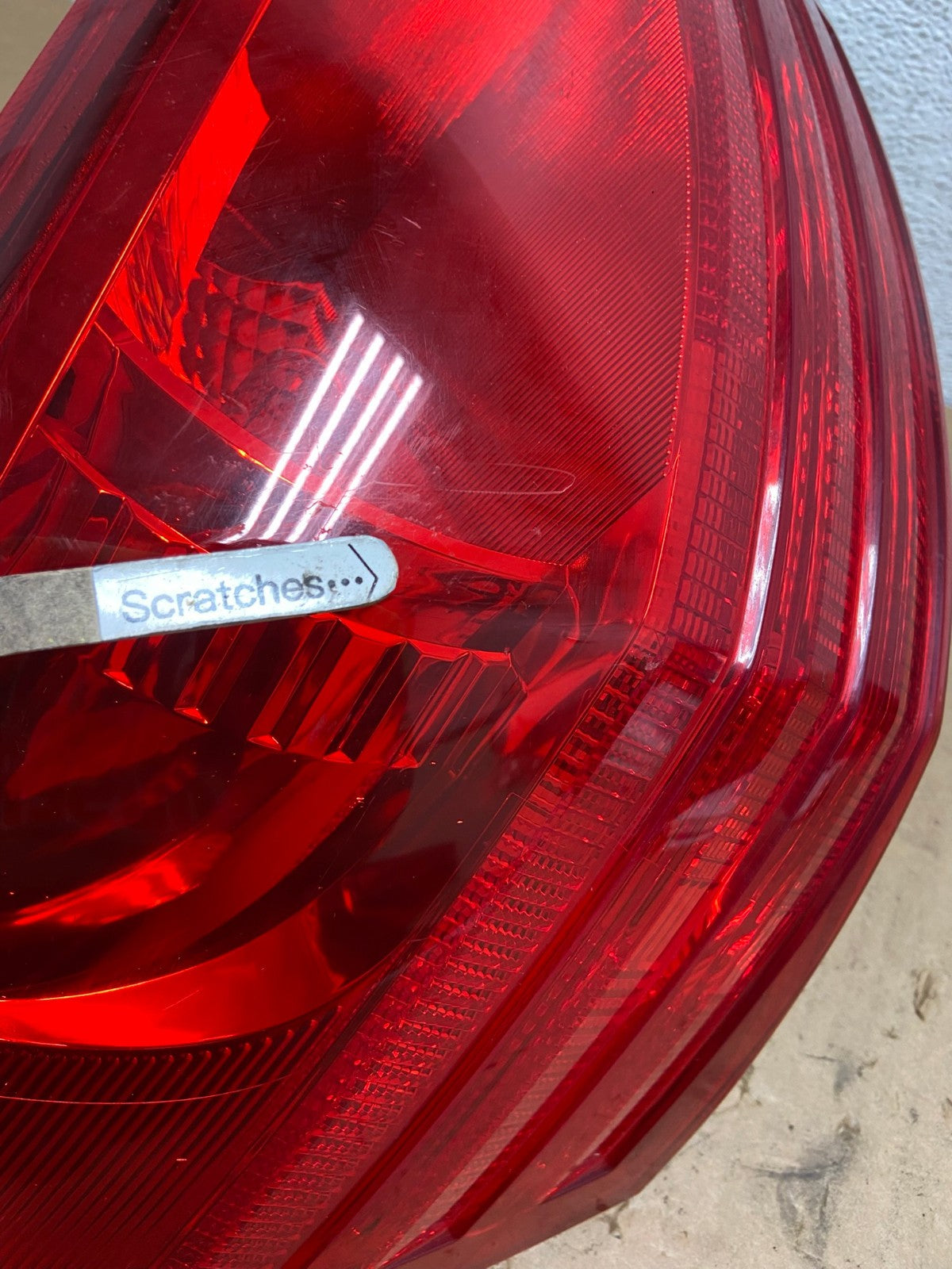 2008 to 2015 Nissan Rogue Left Driver Lh Side Tail Light AD3279 LK3