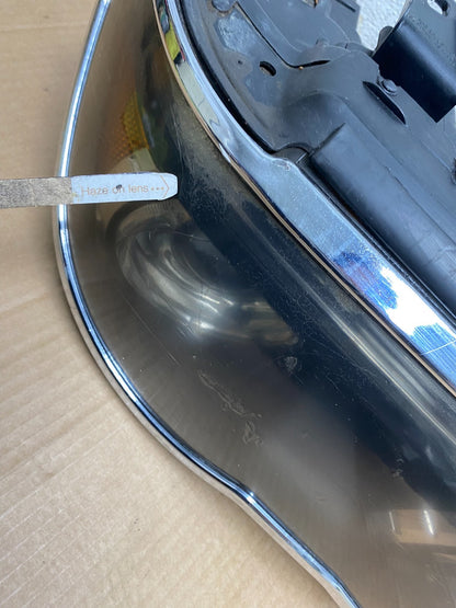 2002 to 2005 BMW 7 Series 745i Xenon Left+Right Headlights AI6877 DW5