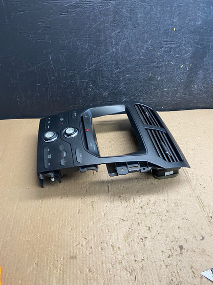 2011 to 2014 Ford Explorer Radio Climate Control Trim Bezel Panel ae4173 DG2