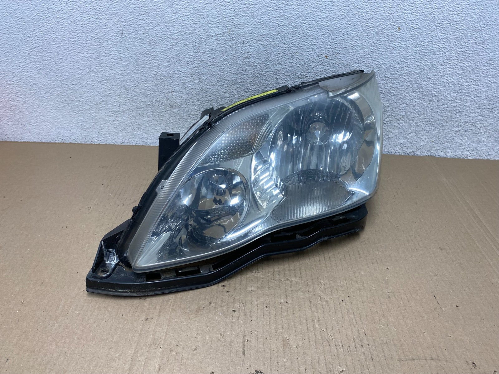 2005 2006 2007 Toyota Avalon Left Driver LH Side Xenon Headlight AF5848 DW2
