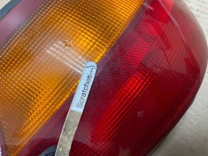 1997 to 2003 Chevrolet Malibu Passenger Right RH Side Tail Light AF2960 LK3