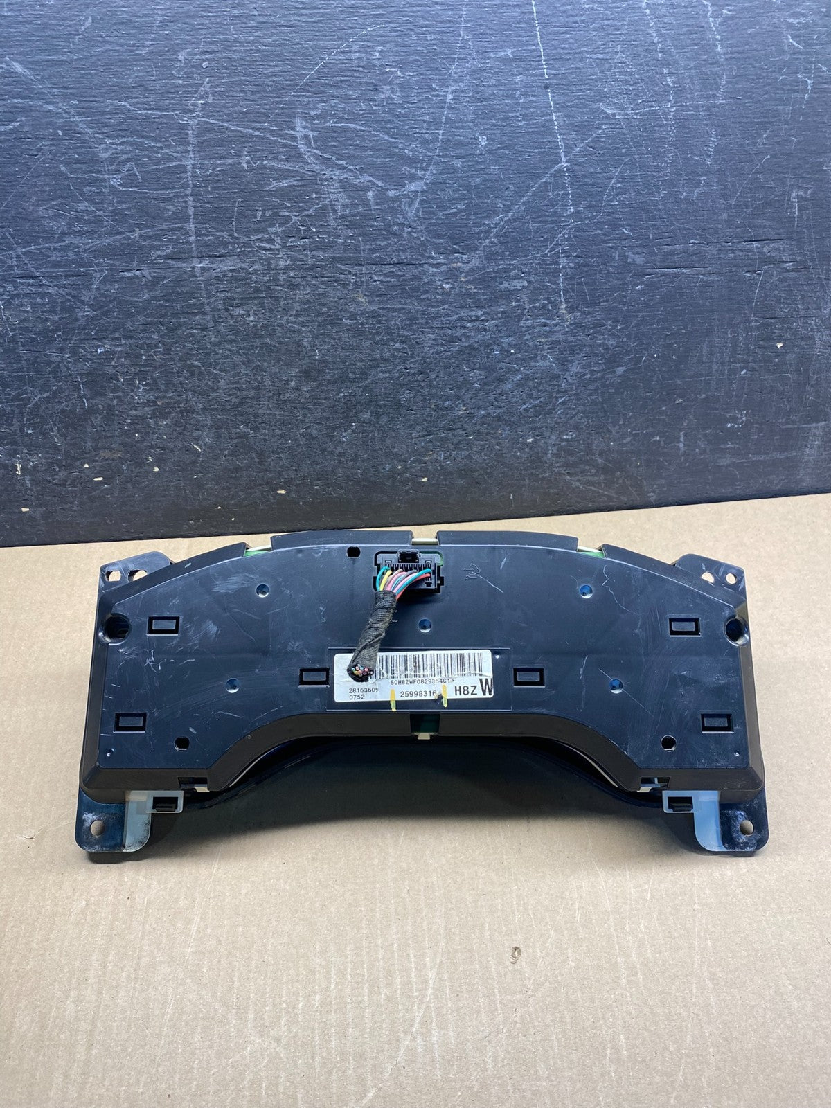 2008 to 2010 Chevrolet Express Speedometer Cluster Gauge AG7446 DG4