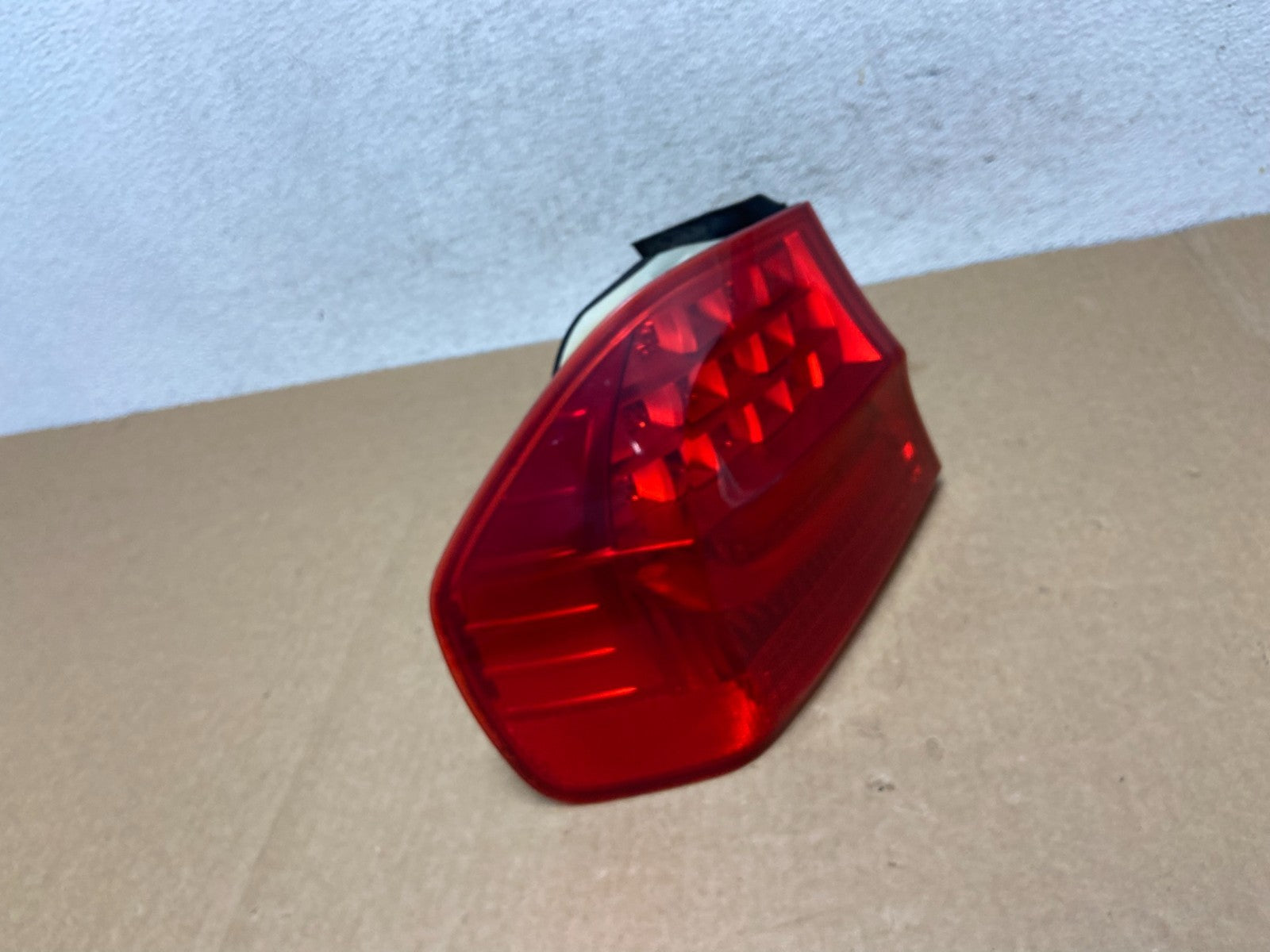 2009 2010 BMW 323i 325i 328i 335i 3 Series Left Driver Tail Light AF9512 DW2