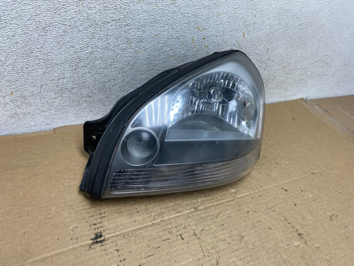 2005 to 2008 Hyundai Tucson Left Driver LH Side Headlight AH8153 DW1