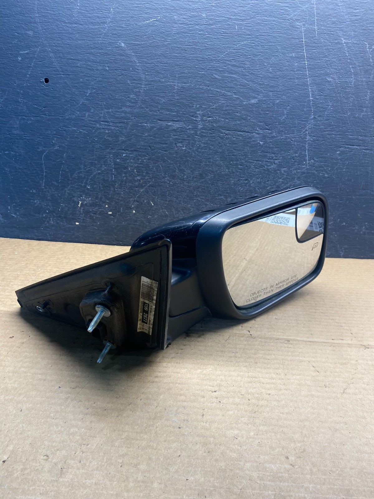 2011 to 2015 Ford Explorer Right Passenger View Door Mirror AF6787 DW9