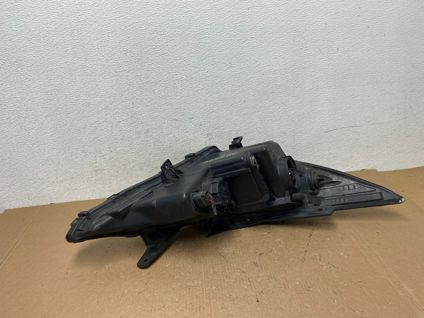 2011 - 2014 Hyundai Sonata Left Driver Lh Side Headlight Halogen AD8074 DW5