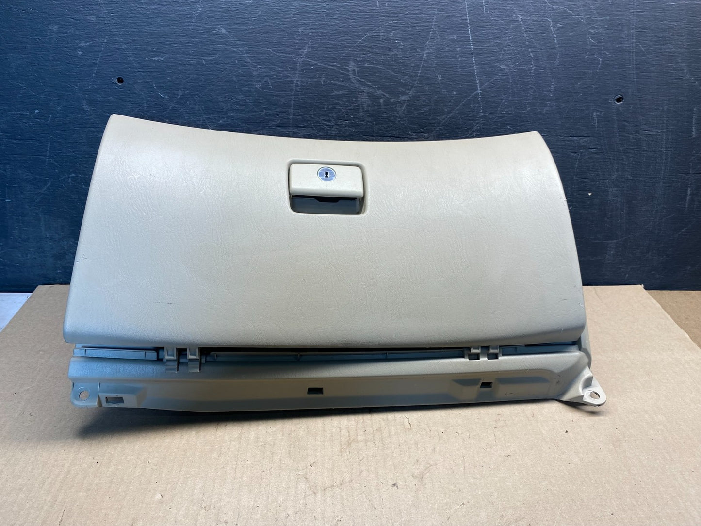 2002 to 2003 Lexus ES300 Passenger Side Glove Box ag9672 DG0