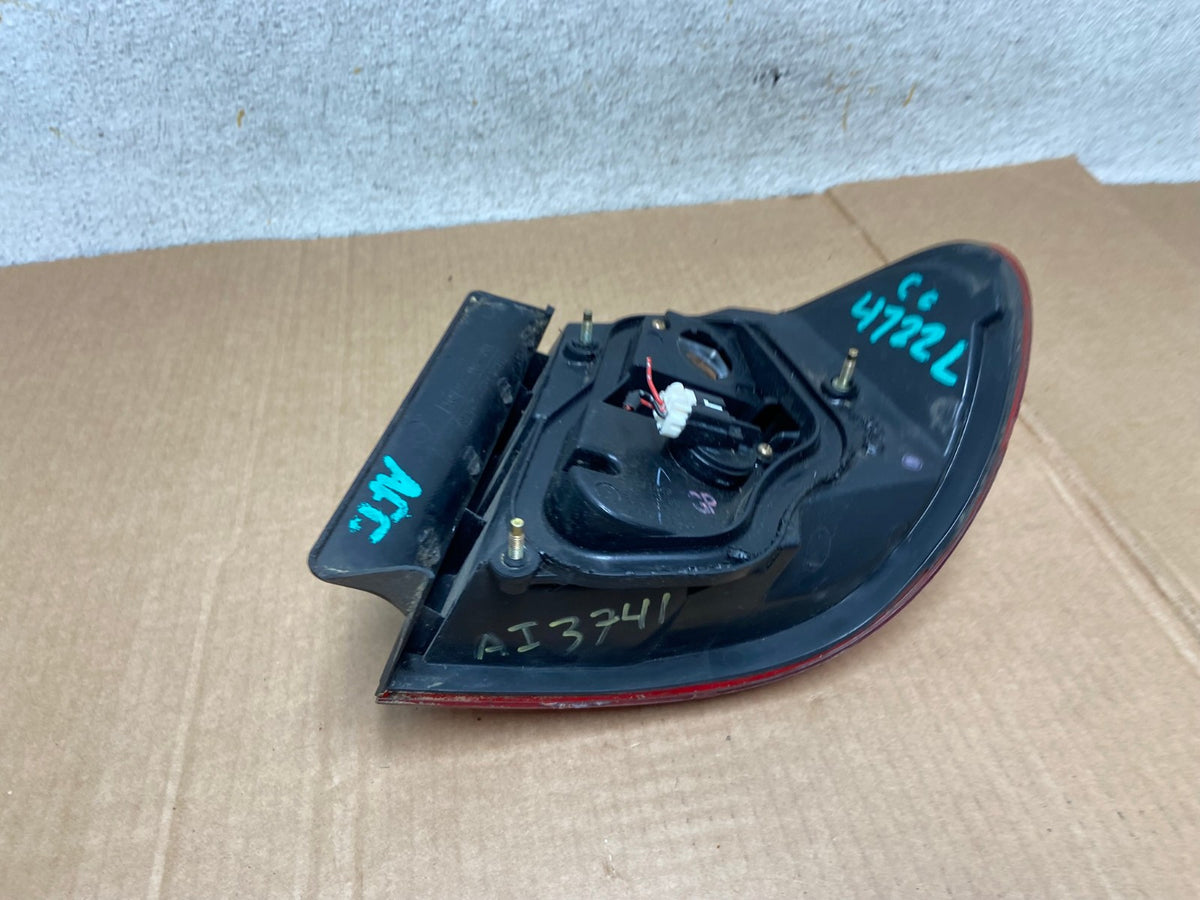 2000 - 2001 Infiniti i30 Left Driver Lh Side Tail Light AI3741 LK7