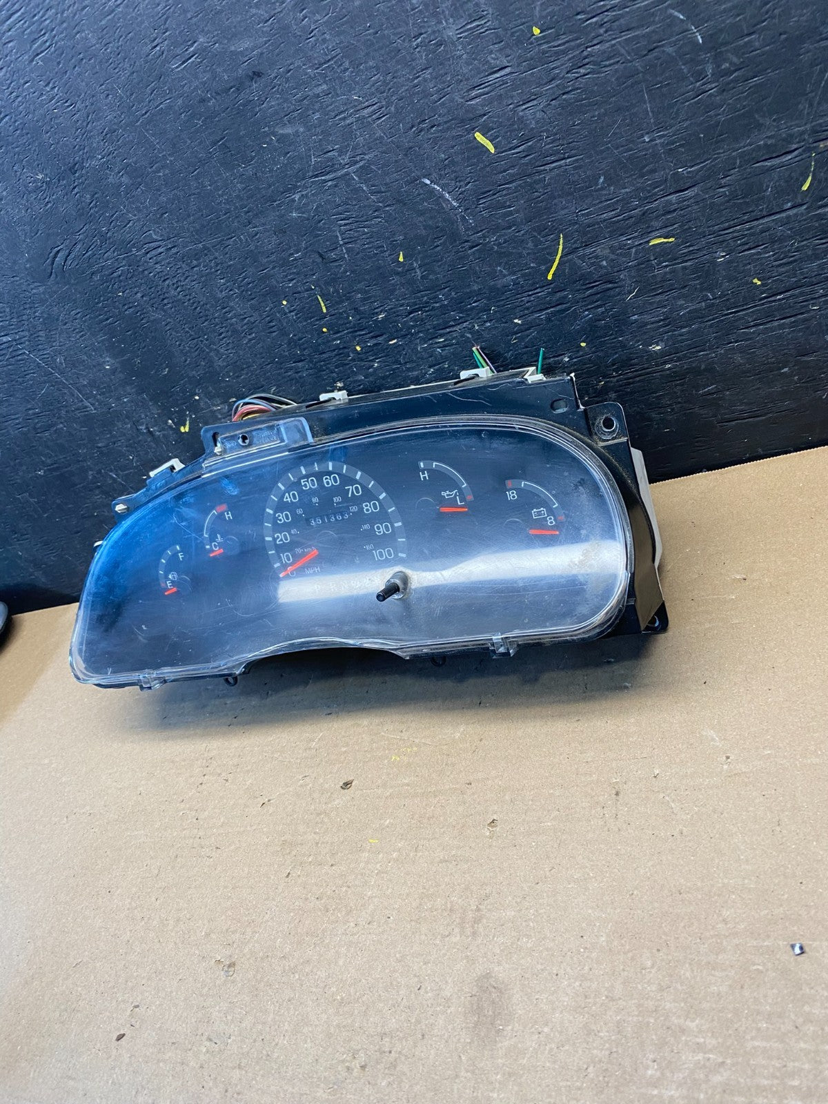 2001-2002 Ford Econoline E250 E350 Van Speedometer Instrument Cluster S6370 DG1