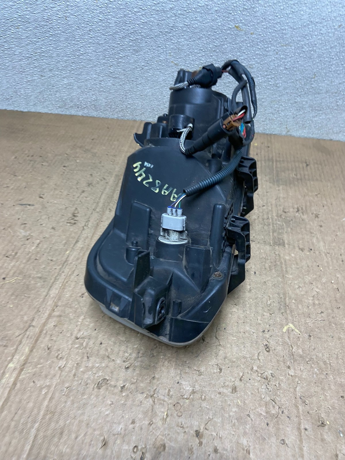 2008 2009 2010 Scion XB Right Passenger RH Headlight Halogen Oem AA8244 DW10