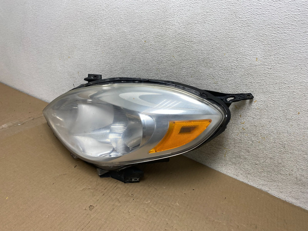 2012 2013 2014 Nissan Versa Sedan Headlight Left Driver LH AH5761 DW2